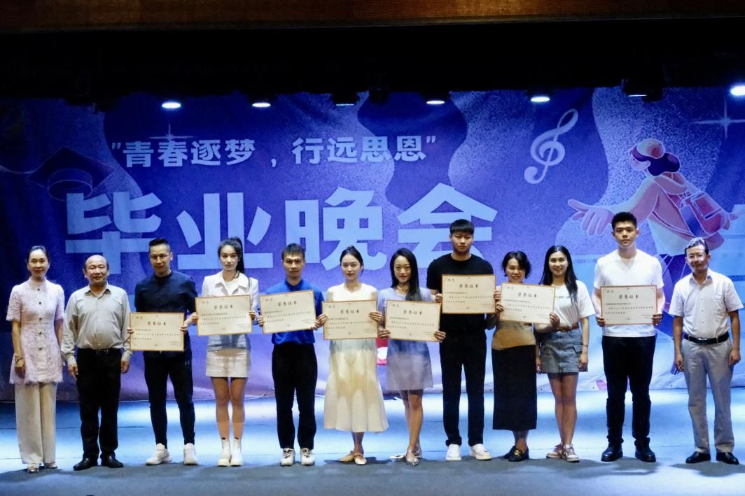 图示, 示意图

中度可信度描述已自动生成:ver1